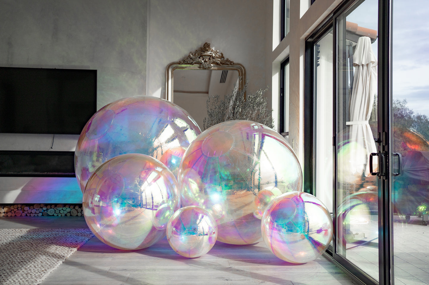 Pearl Drop Mirror Balls