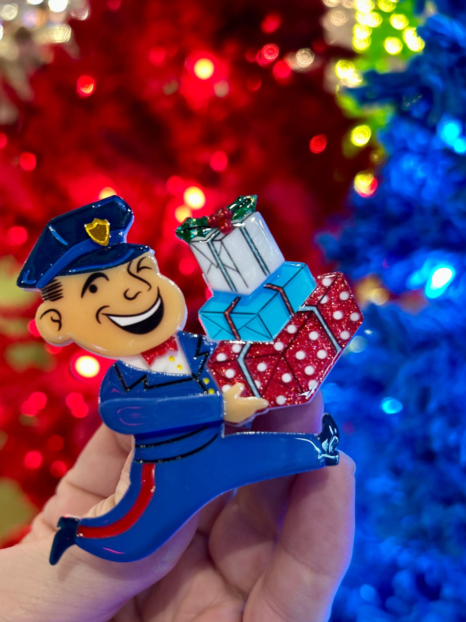 Christmas Happy Mail Brooch by 50's Vintage Dame x Lipstick & Chrome Quirks!