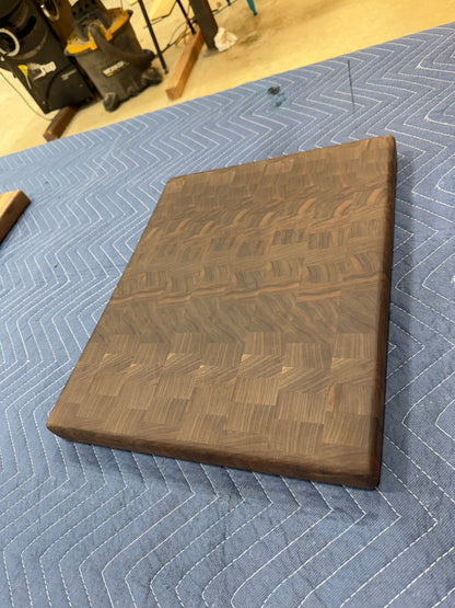 Solid Walnut Cutting Board