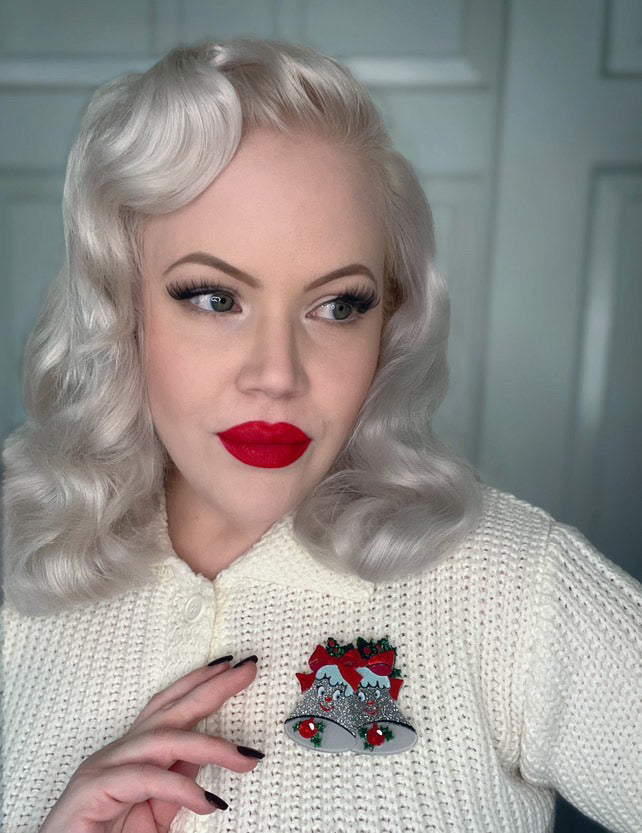 Silver Bells Brooch Lipstick & Chrome Quirks!