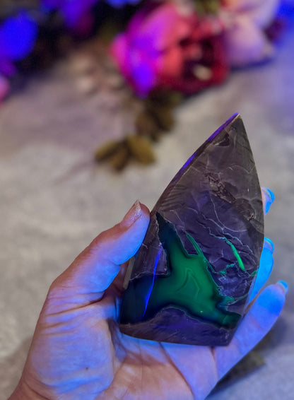 Volcano Agate Teardrop Freeform, UV Fluorescent Green Crystals
