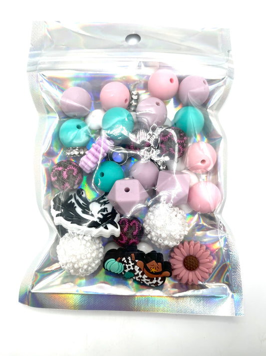 40pcs Bead Bundle 209 Emerald City Beads & Supplies