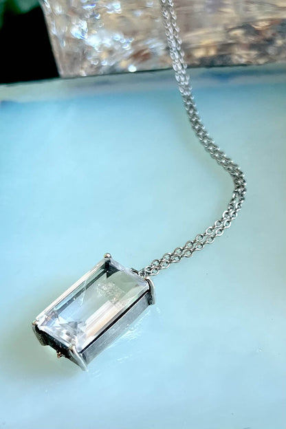 Obscura Stacking Shards in Striated Crystal (Silver) SHIPS IN APRIL