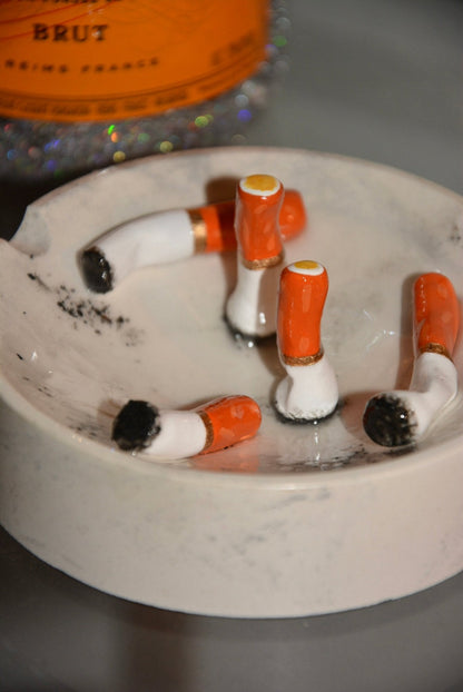 SMOKY AFFAIR ASHTRAY