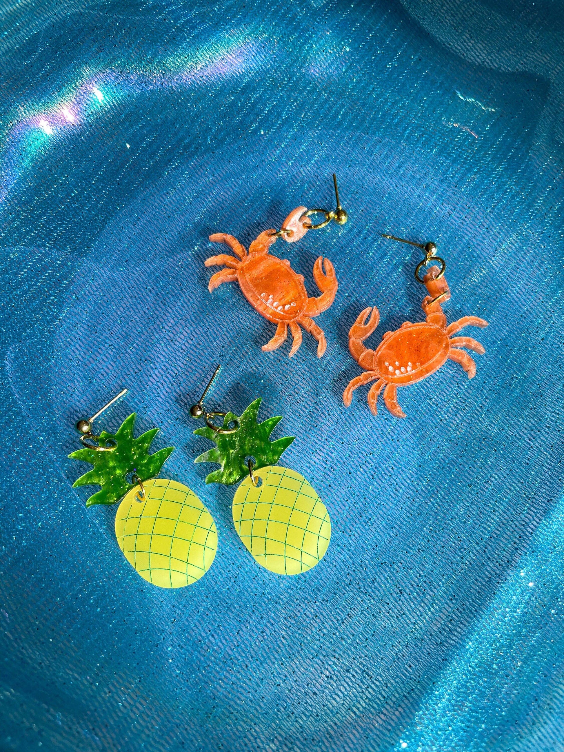 Crawling into Summer Crab Earrings Quirks!