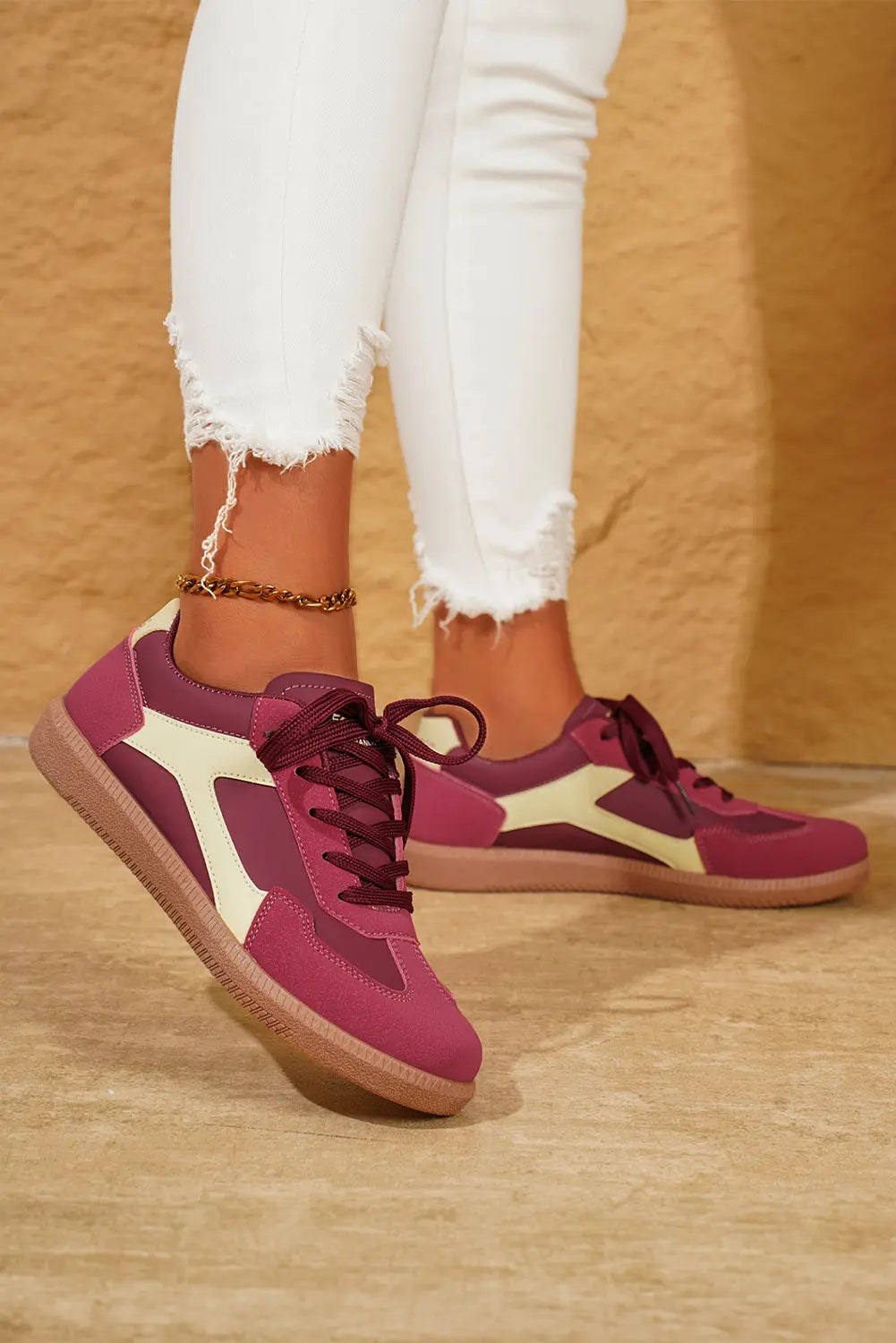 Fiery Red Stitched Colorblock Casual Lace-Up Sneakers Shewin