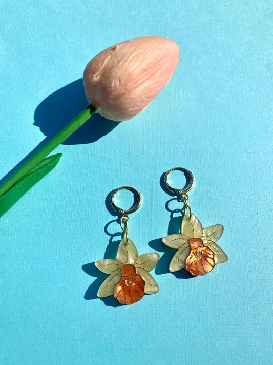 Mini Daffodils Acrylic Earrings Quirks!