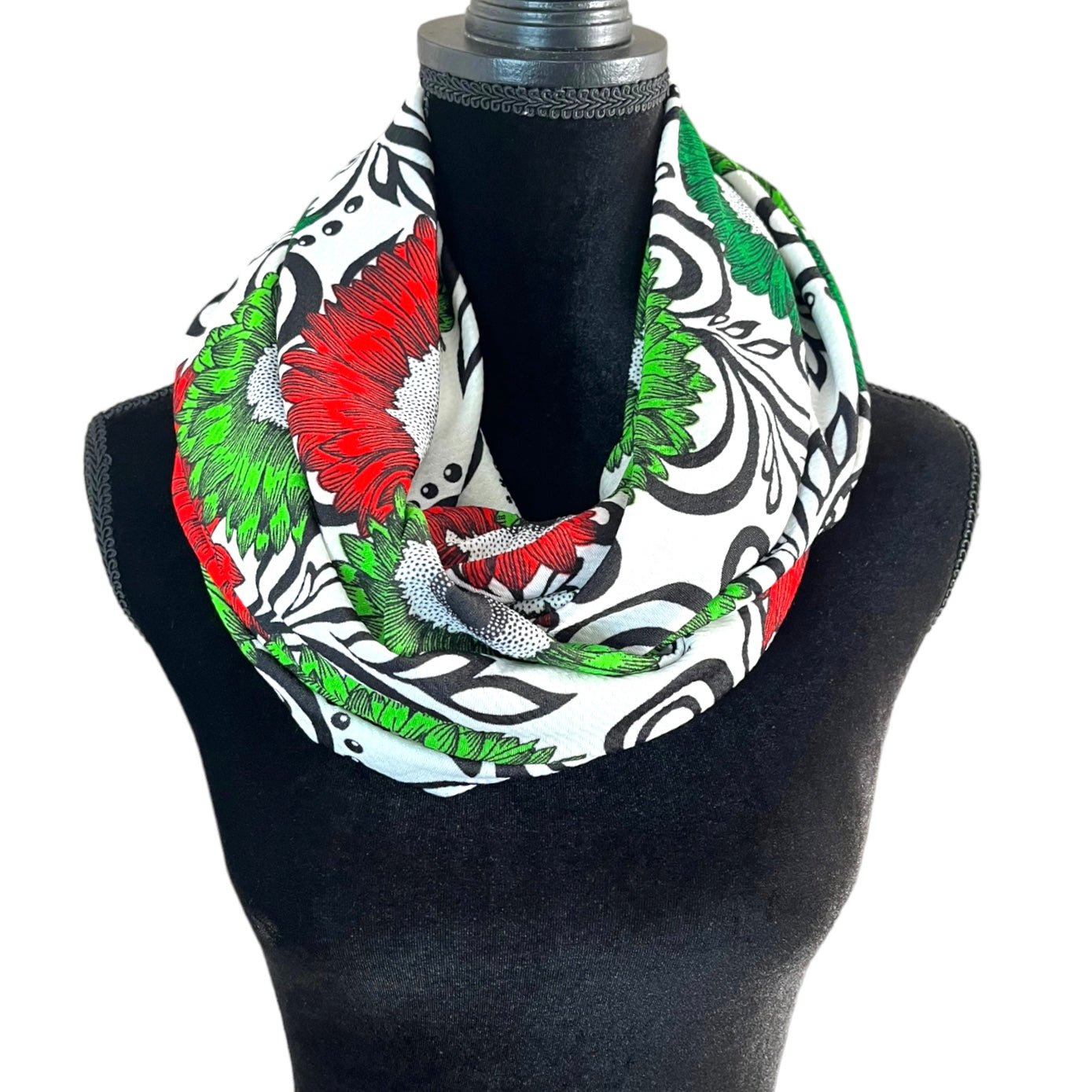 AMARA Knit Scarf