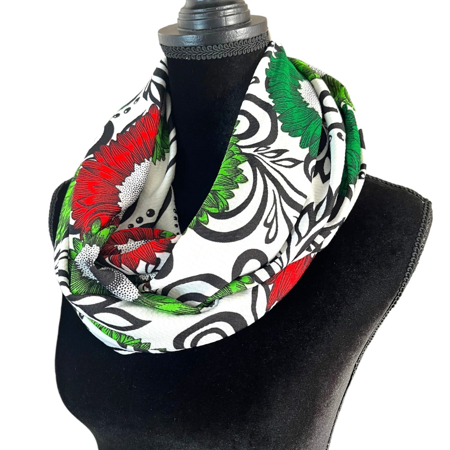 AMARA Knit Scarf