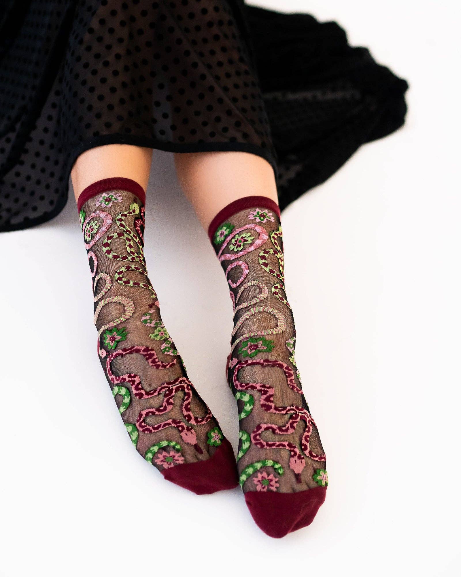 Serpentine Floral Black Sheer Crew Sock Quirks!