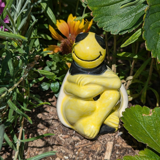 Bee Watering Spike Mountain Mudworks