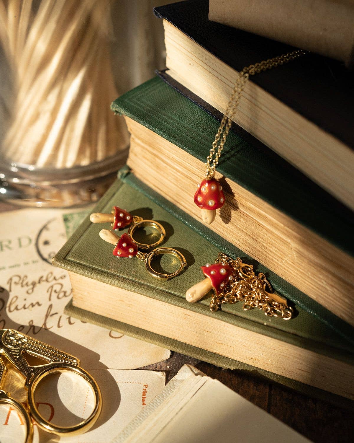 FABLE Enamel Mushroom Necklace Quirks!