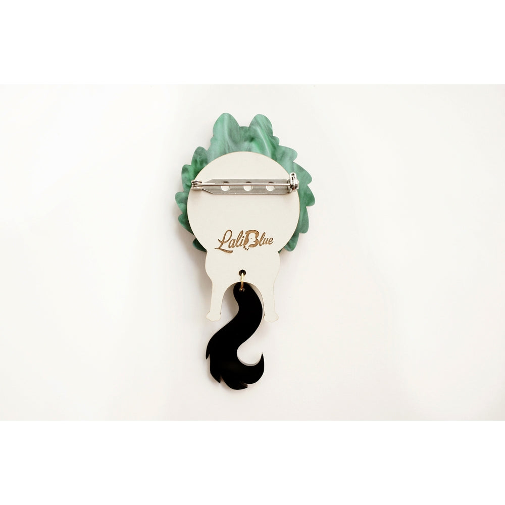 Cat in A Christmas Wreath Brooch by Laliblue