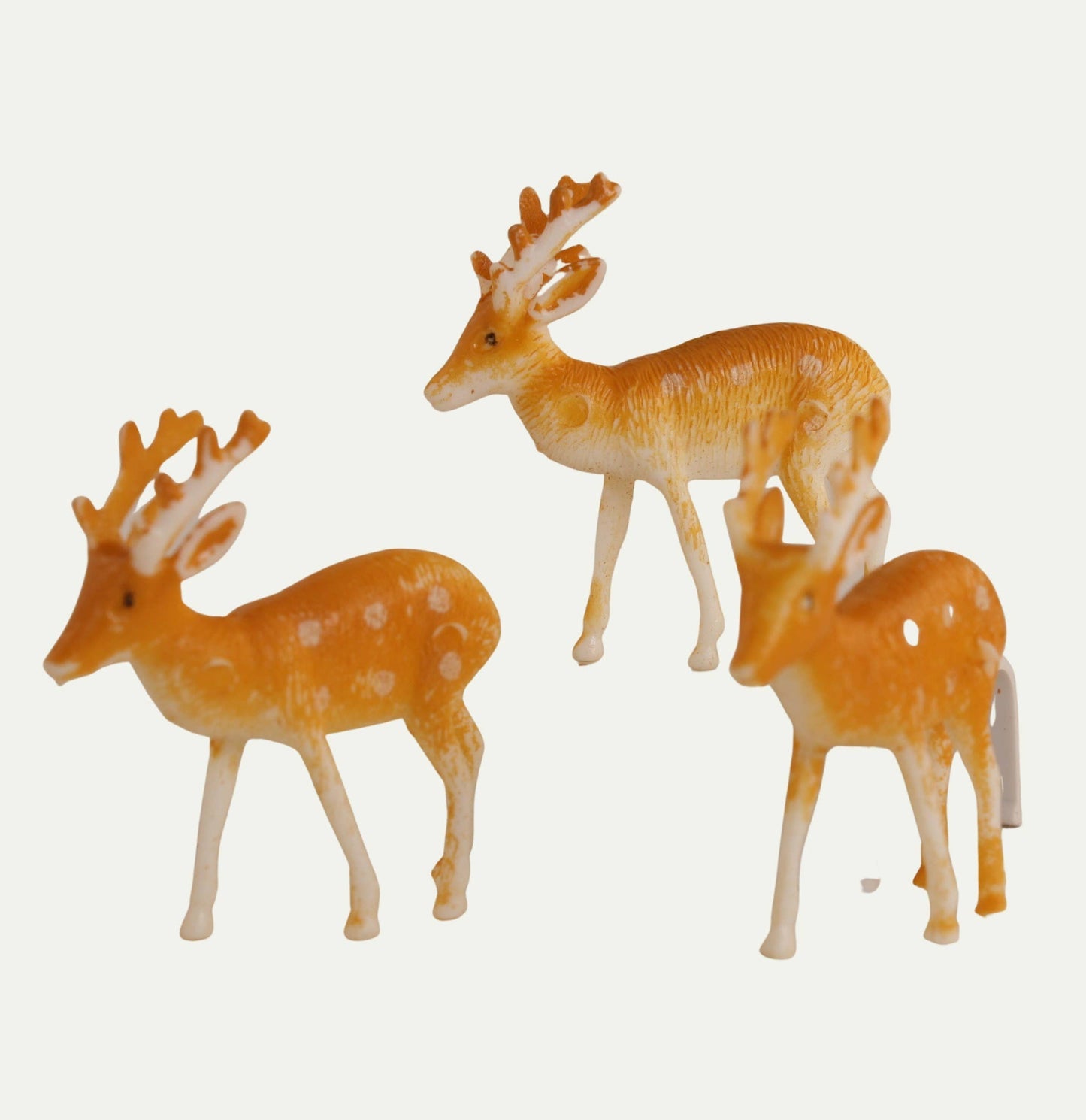 Retro Plastic Reindeer 1.5" - 4pcs Quirks!