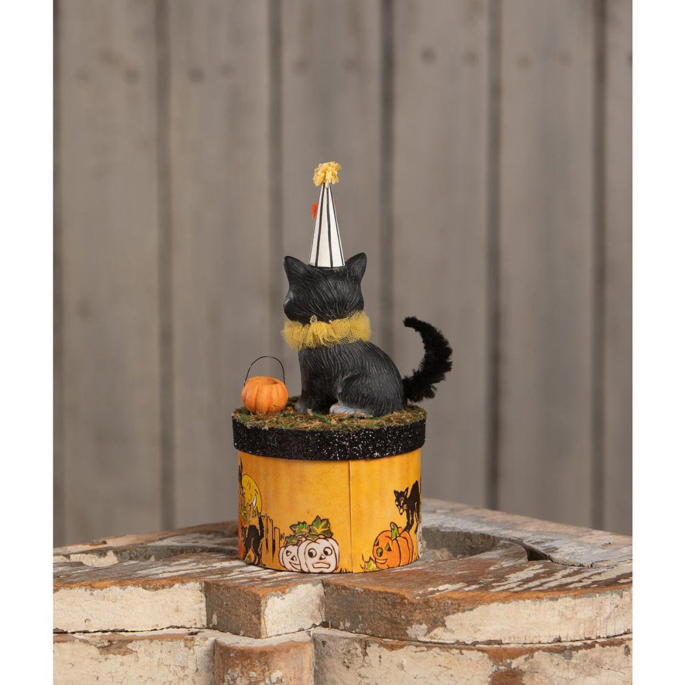 Cecil Cat on Box by Bethany Lowe Designs Quirks!