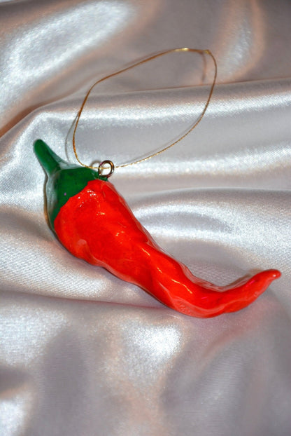 CERAMIC CHILI PEPPER ORNAMENT