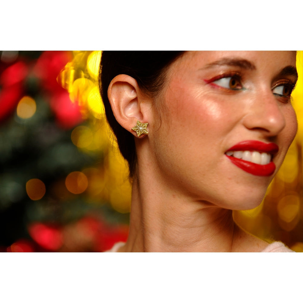 Christmas-Themed Brunette Hair Brooch with Earring Set by Laliblue