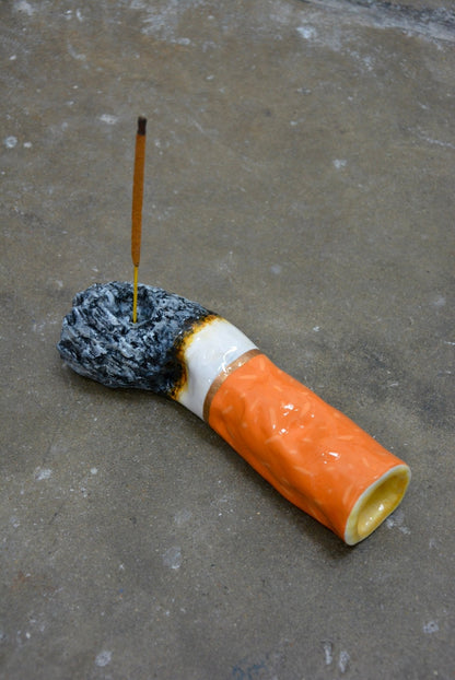 CIGGY INCENSE HOLDER