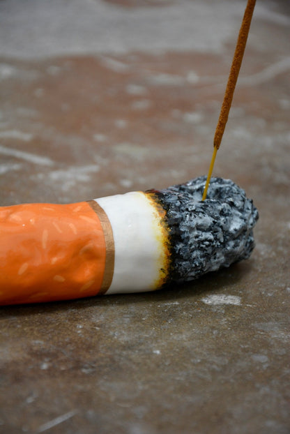 CIGGY INCENSE HOLDER