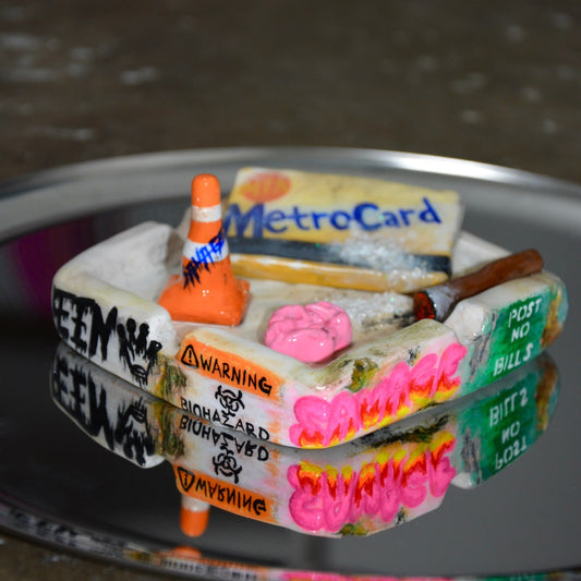 CONCRETE JUNGLE ASHTRAY