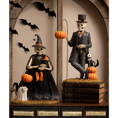 Deadra Skeleton by Bethany Lowe Designs Quirks!