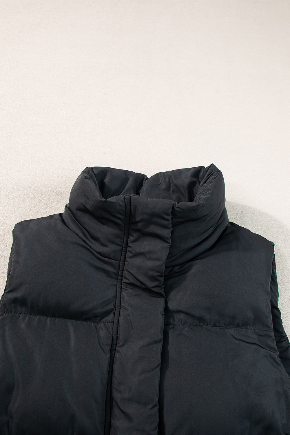Black Solid Color Puffer Zip Up Pocketed Vest Coat Shewin