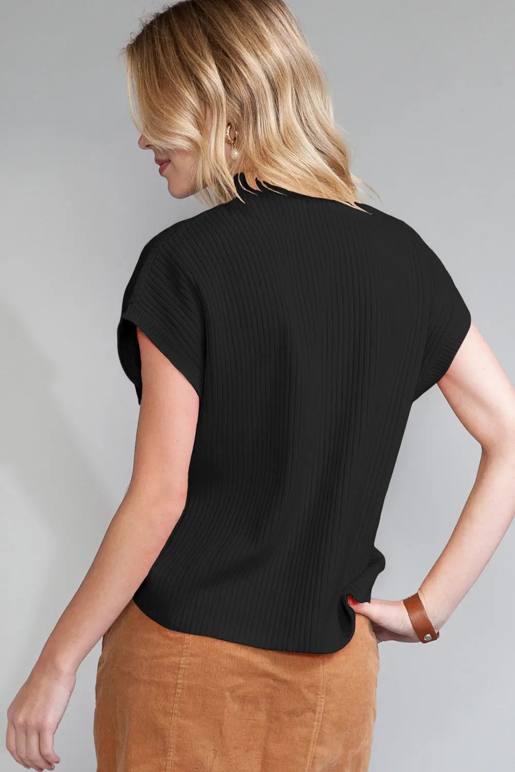 Gold Flame Patch Pocket Ribbed Knit Short Sleeve Sweater Shewin