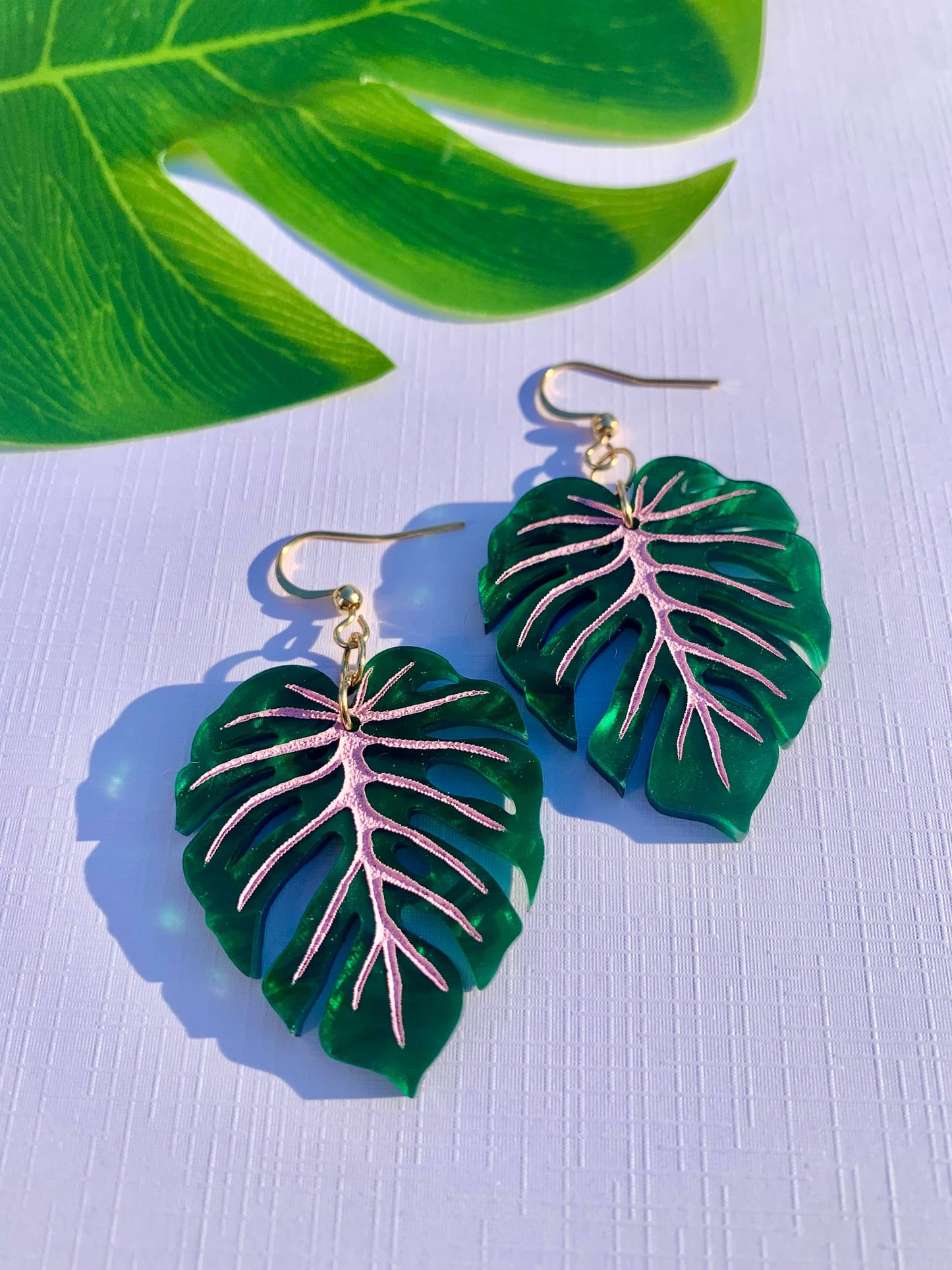 Mini Monstera Leaf Acrylic Earrings Quirks!