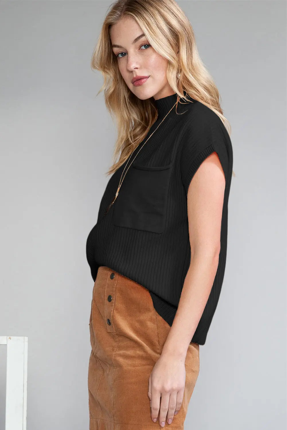 Gold Flame Patch Pocket Ribbed Knit Short Sleeve Sweater Shewin