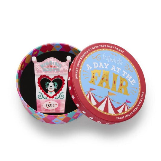 Free Kisses Brooch by Erstwilder Quirks!