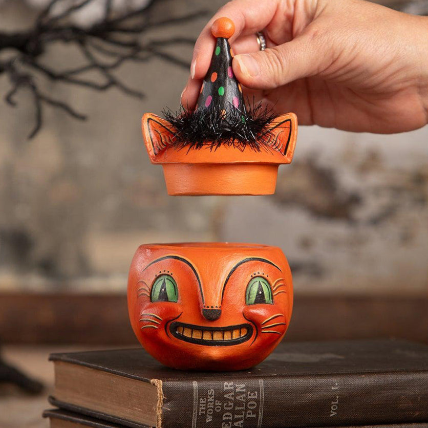 Green Eyed Copper Cat by Johanna Parker for Bethany Lowe Designs Quirks!