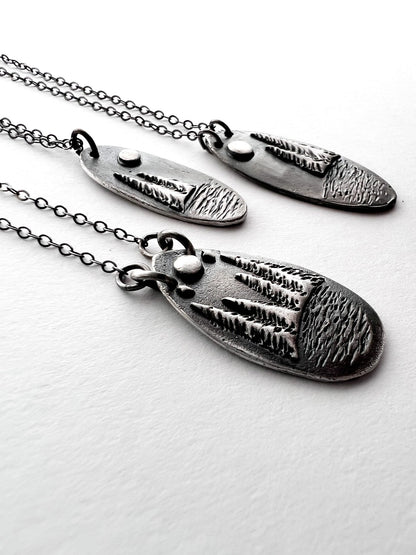 Full Moon Lake Necklace Small
