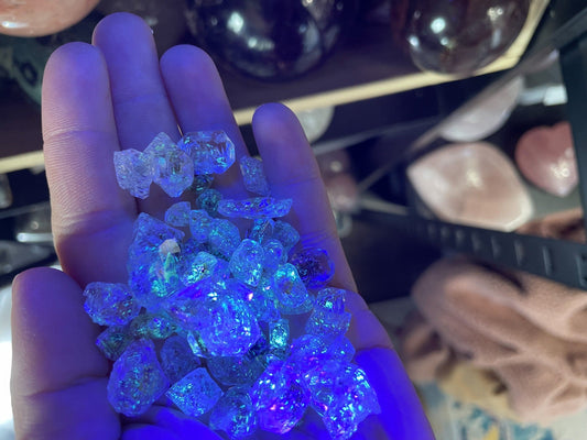 RARE Golden Enhydro Quartz PETROLEUM QUARTZ