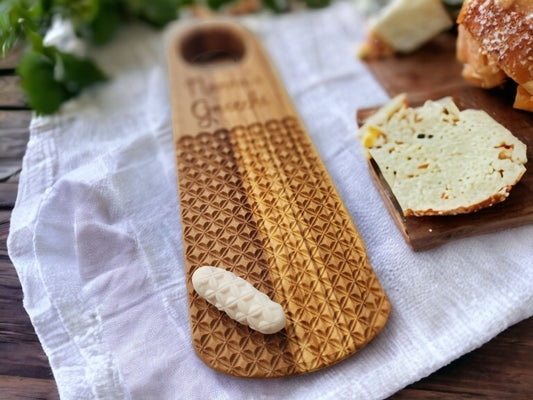 Olive Wood Gnocchi Board – Deep Grooves for Classic Texture