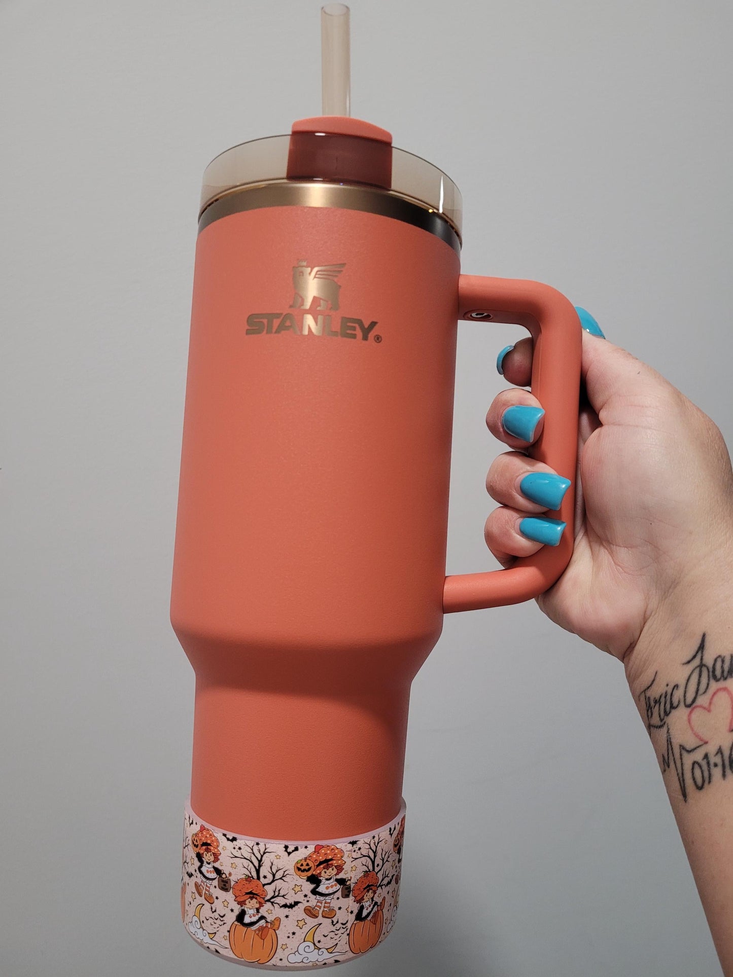 Fall Strawberry Shortcake Silicone Boot Bumper Sleeve for Tumblers