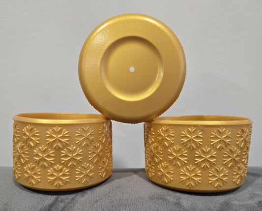 GoldenSnowflakes Silicone Boot Bumper Sleeve for Stanley Brumate ERA Hydrojug Traveler 24oz Owala