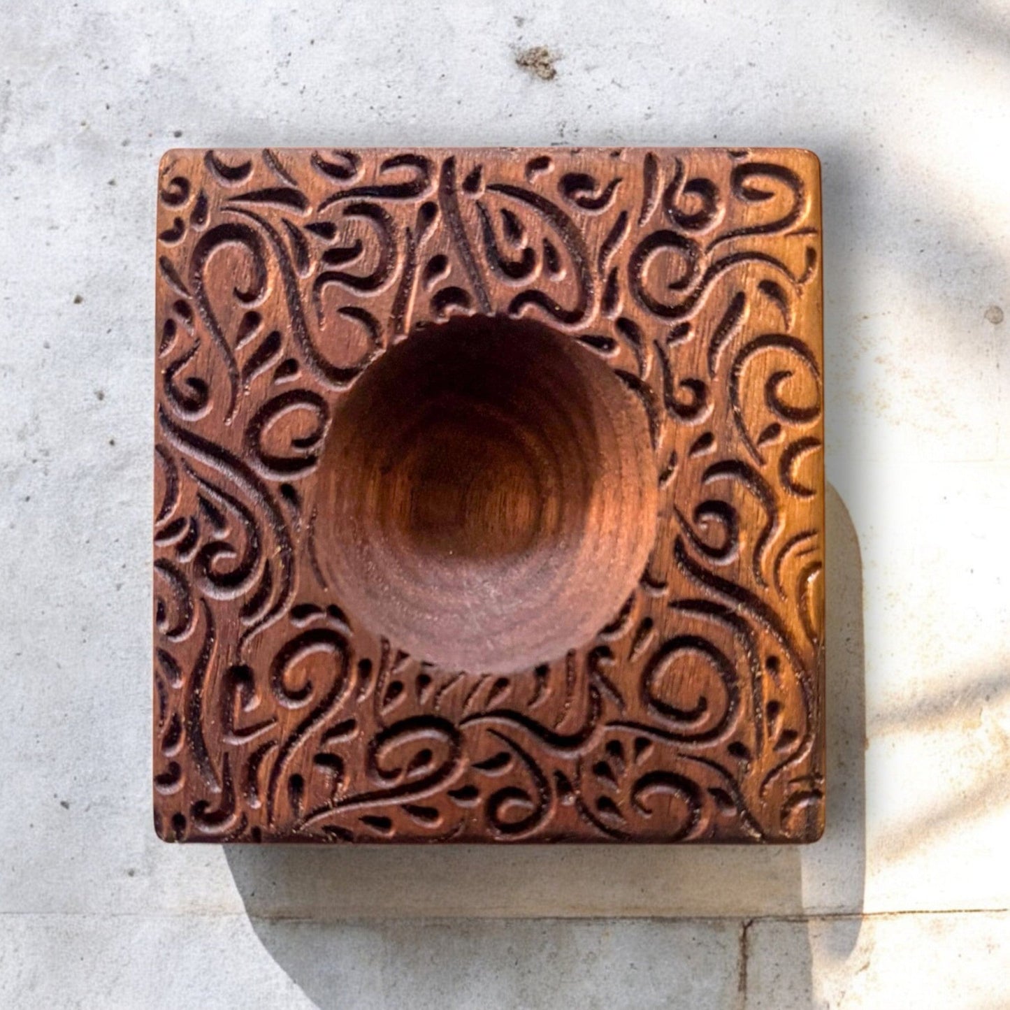 Artisan Ravioli Mold – Solid Wood, Detailed Design