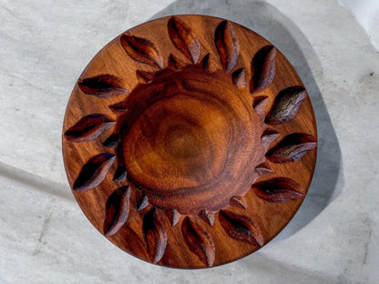 Artisan Ravioli Mold – Solid Wood, Detailed Design