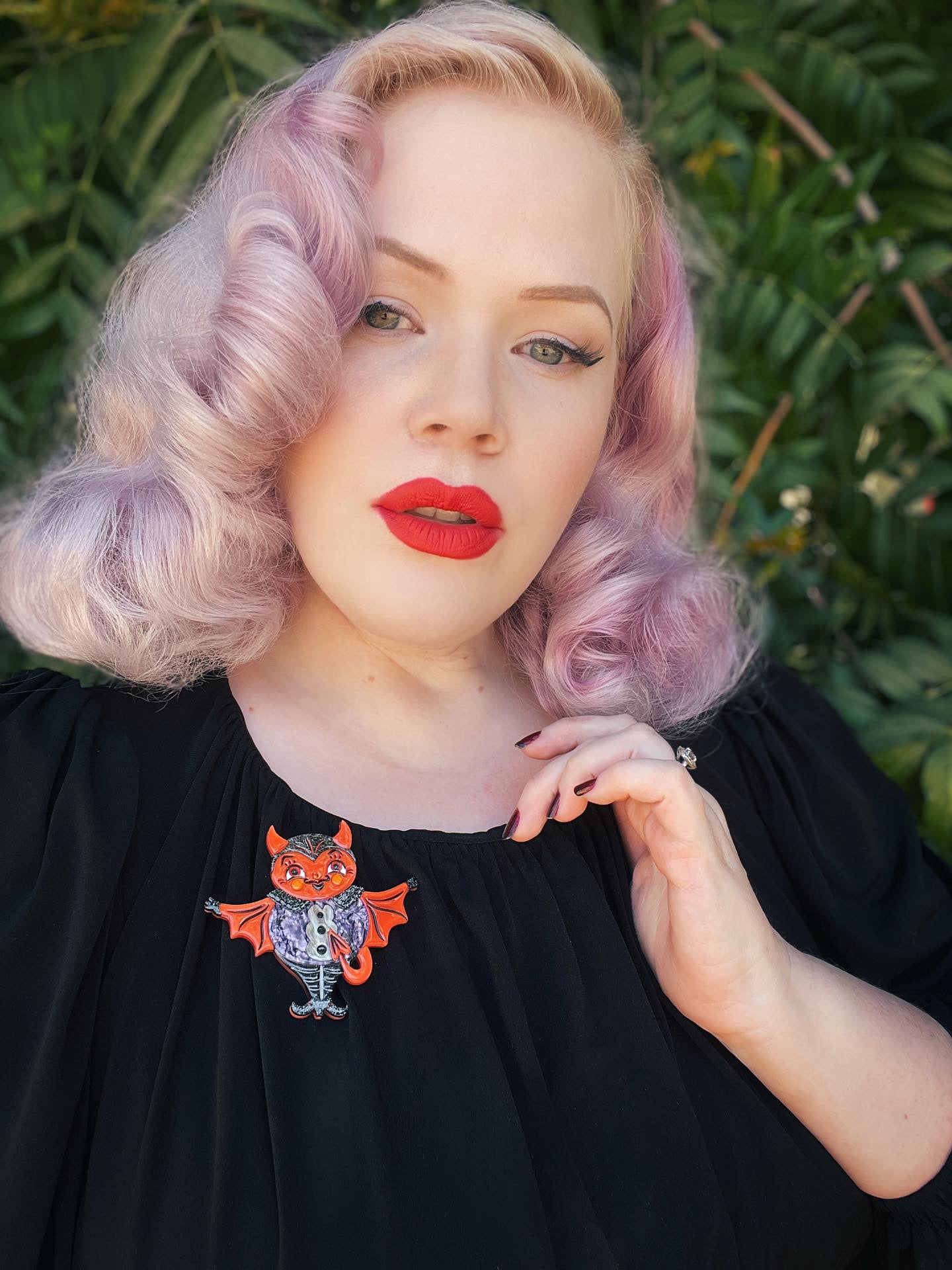 Naughty Nash Brooch by Lipstick & Chrome x Johanna Parker Quirks!