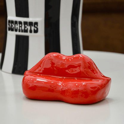 KISS MY A$$ CERAMIC LIPS SOFA