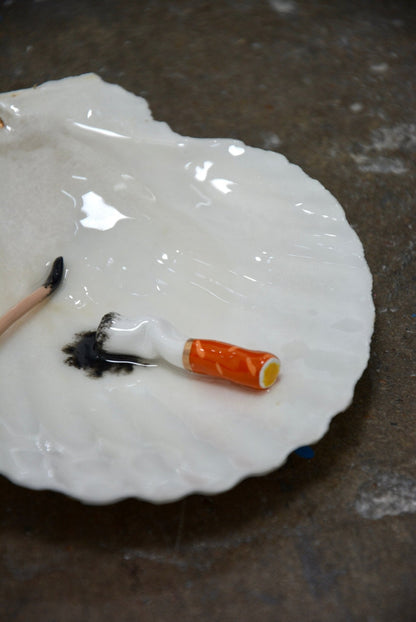 MATCH MADE IN SHELL TRAY