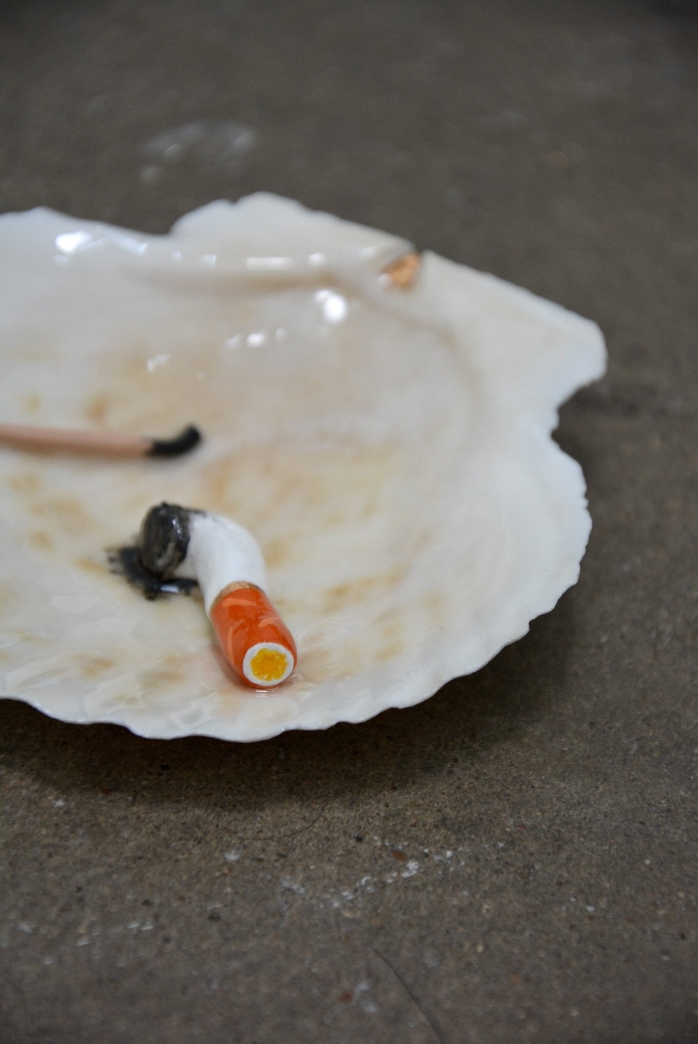 MATCH MADE IN SHELL TRAY