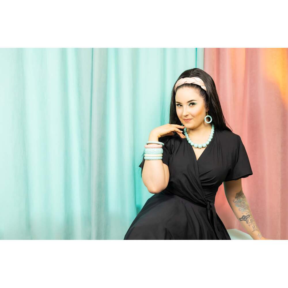 Narrow Surf Heavy Carve Medium Bangle by Splendette