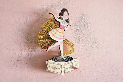Pin Up Singer w/ Victrola Brooch by Laliblue