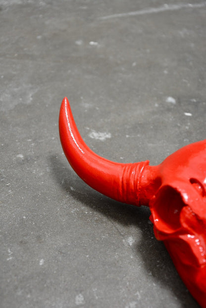 SAVAGE CHERRY RED BULL SKULL