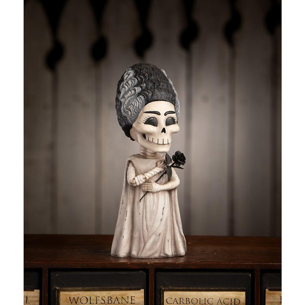 Shelley Skelly by Bethany Lowe Designs Quirks!