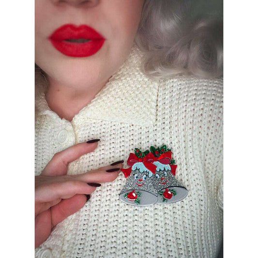 Silver Bells Brooch Lipstick & Chrome