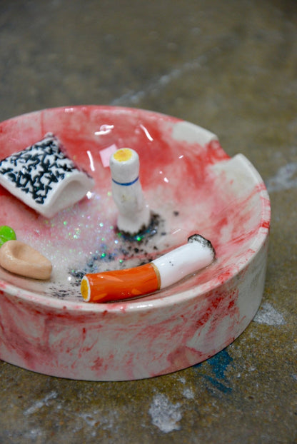 SMOKERS DREAM ASHTRAY vol. 1