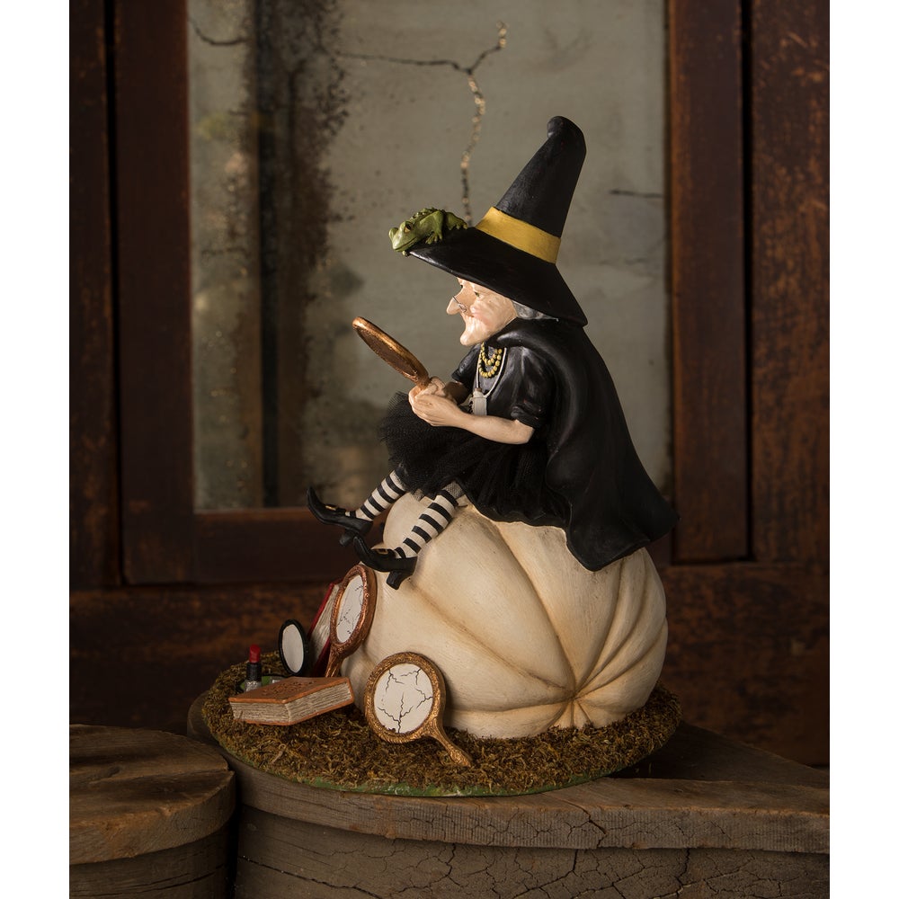 The Fairest Witch of Them All by Bethany Lowe Designs Quirks!